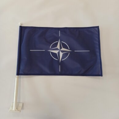 Nato automobilinė vėliavėlė su koteliu