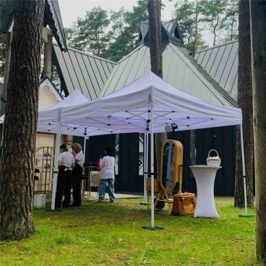 Palapinių nuoma (baltos spalvos) 2 Palapinių nuoma (baltos spalvos) 2